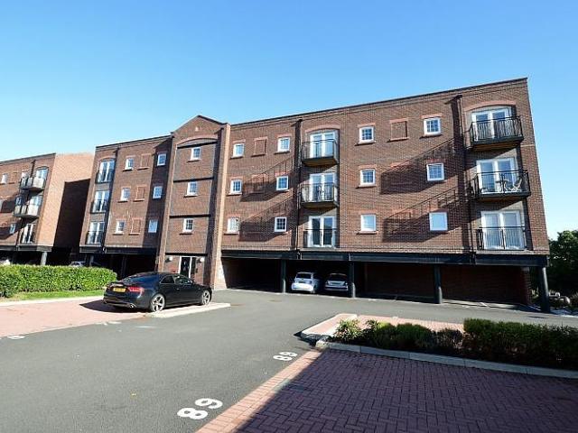Apartment for rent in Lower Walton, Warrington