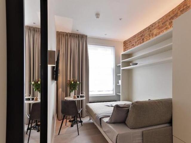 House for rent in Lyons, Greater London