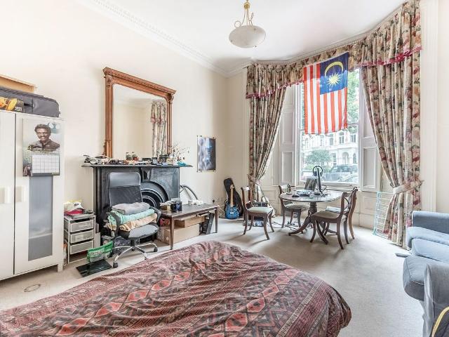 Apartment for rent in South Kensington, Greater London