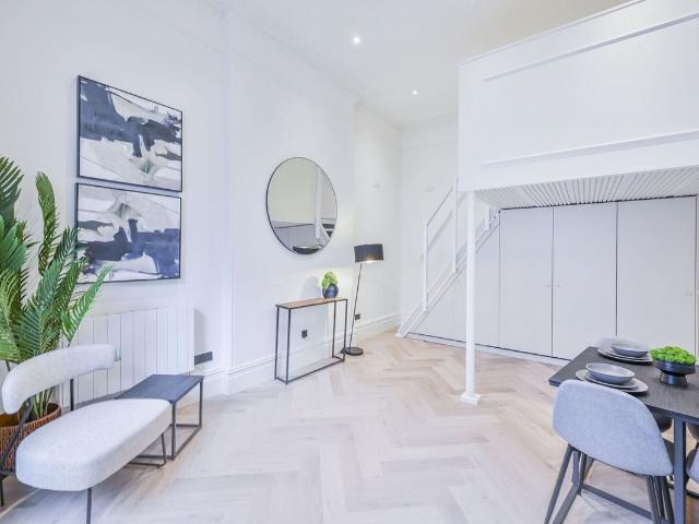 Studio for rent in South Kensington, Greater London