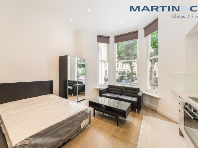 Studio for rent in South Kensington, Greater London