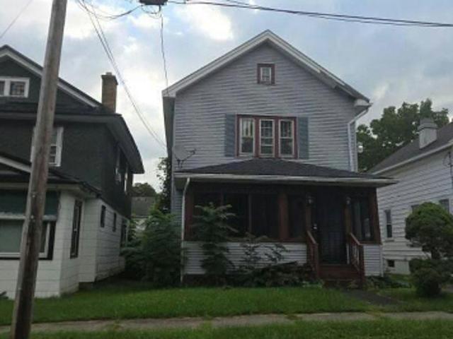House for sale in Syracuse, New York