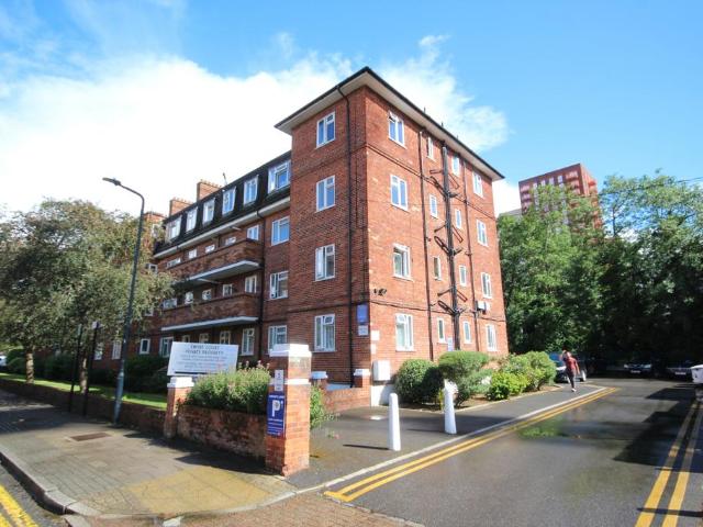 Apartment for rent in Greater London