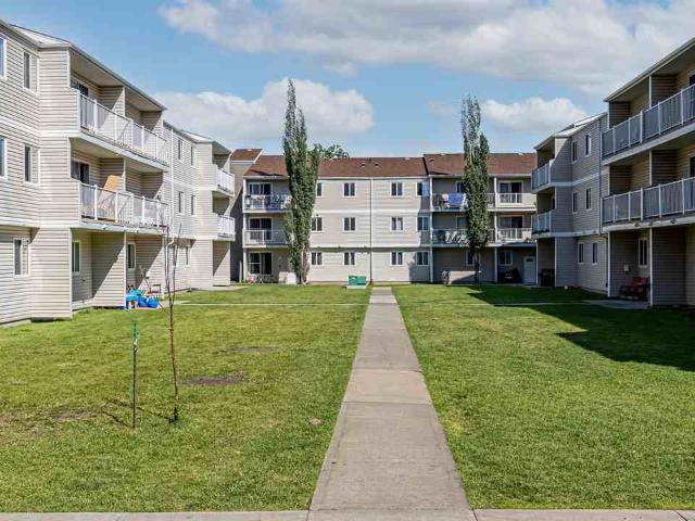 Apartment for rent in Wedgewood, Alberta