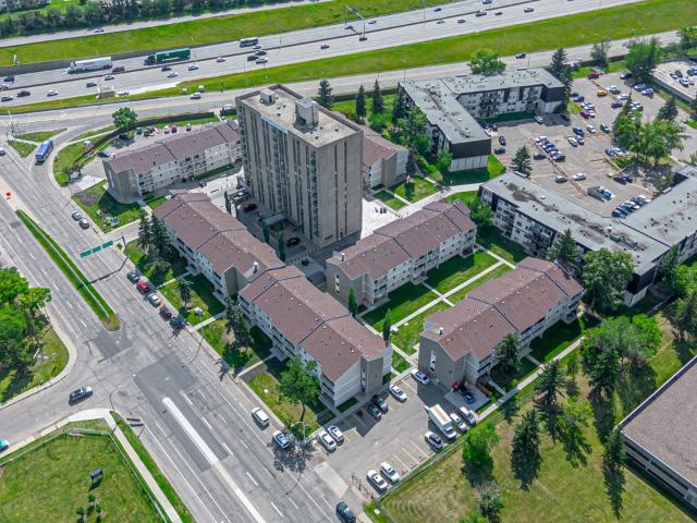 Apartment for rent in Wedgewood, Alberta