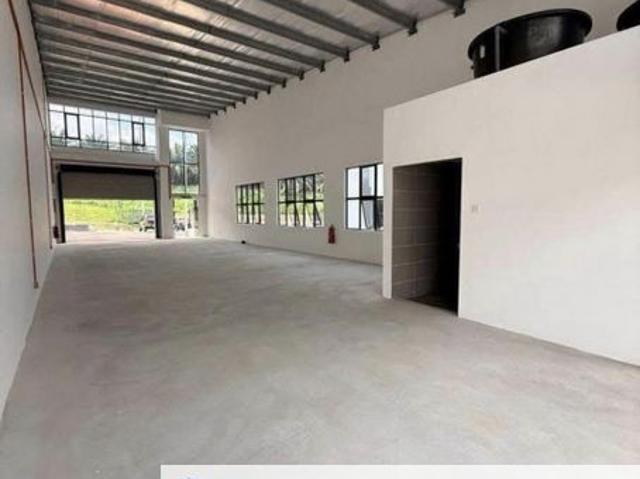 Warehouse for rent in Kulai