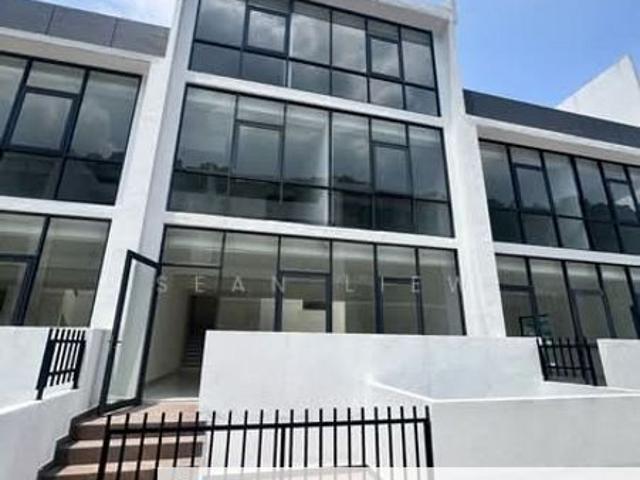 House for sale in Petaling, Damansara Damai
