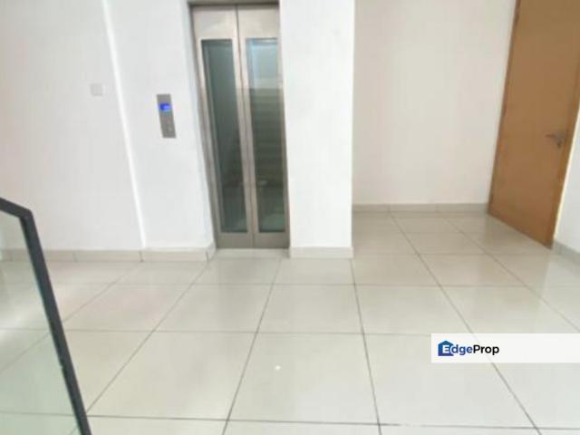 House for sale in Petaling, Damansara Damai