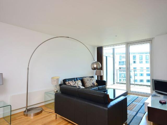 Apartment for rent in The Borough, Greater London