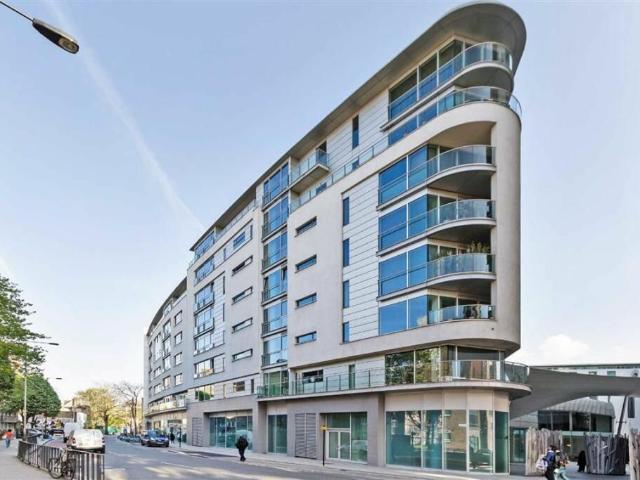 Apartment for rent in Bermondsey Village, Greater London