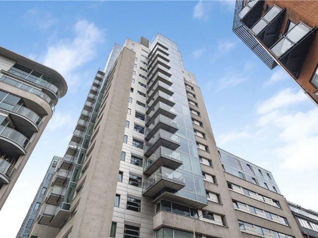 Apartment for rent in The Borough, Greater London
