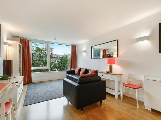 Apartment for rent in The Borough, Greater London