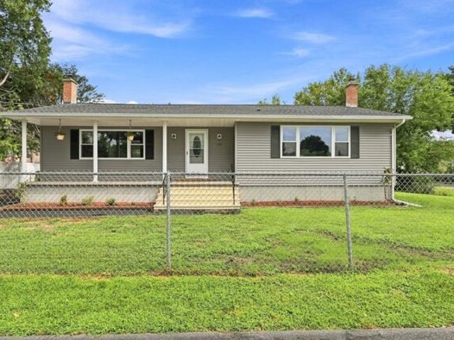 House for sale in Willimansett, Chicopee