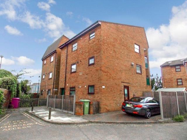Room for rent in Isle Of Dogs, Greater London