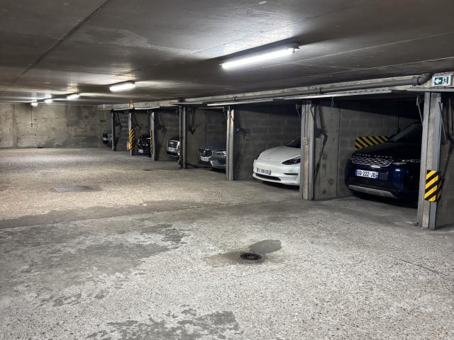 Garage location à Paris, Île-de-France