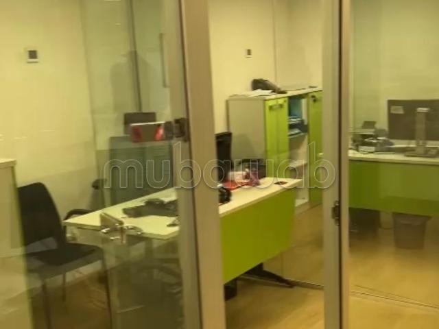 Local commercial vente à Anfa, Gharb-Chrarda-Beni Hssen