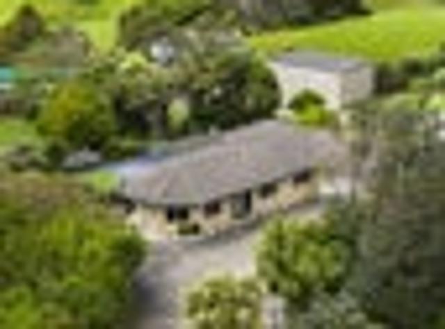 House for sale in Awhitu