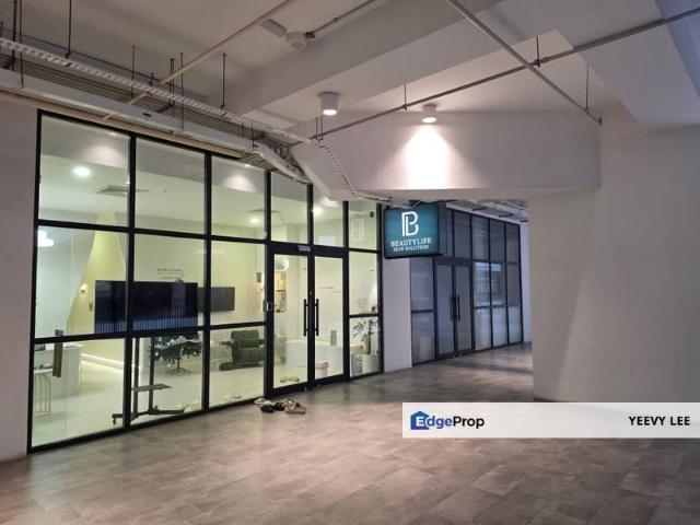 Shop for sale in Petaling, Damansara Damai