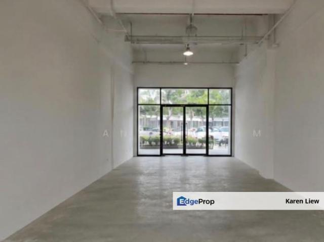 Shop for rent in Petaling Jaya, Petaling