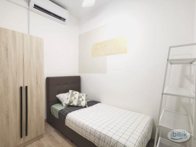 Room for rent in PJU 5, Petaling Jaya