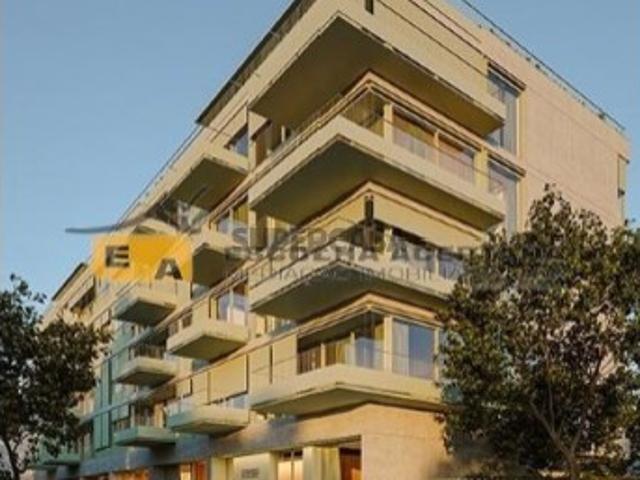 Casa venda em Porto, Lordelo Do Ouro