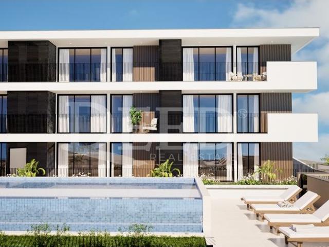 Apartamento venda em Câmara De Lobos, Ilha Da Madeira