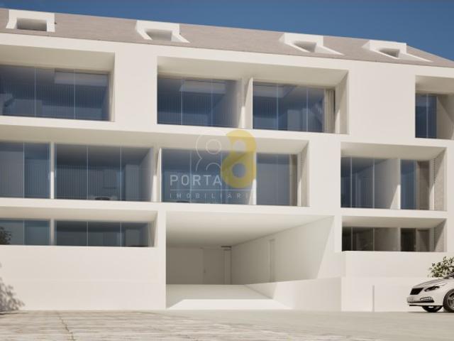 Apartamento venda em Gondivai, Porto