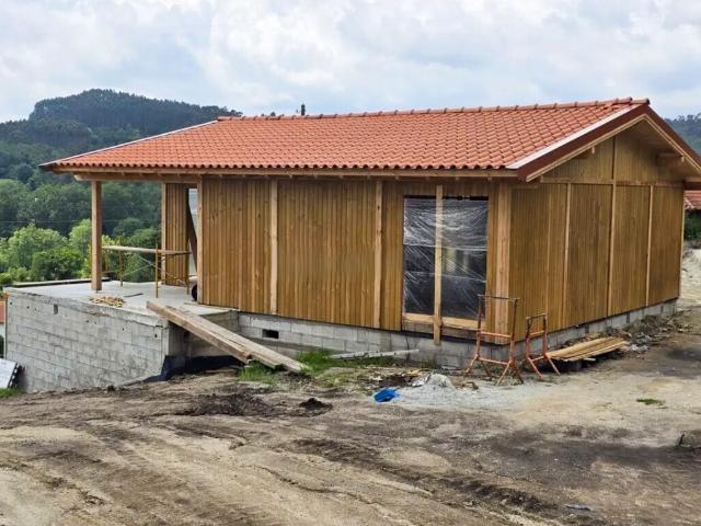 Terreno venda em Serzedelo, Guimarães