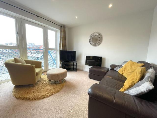 House for rent in Waterfront, Swansea