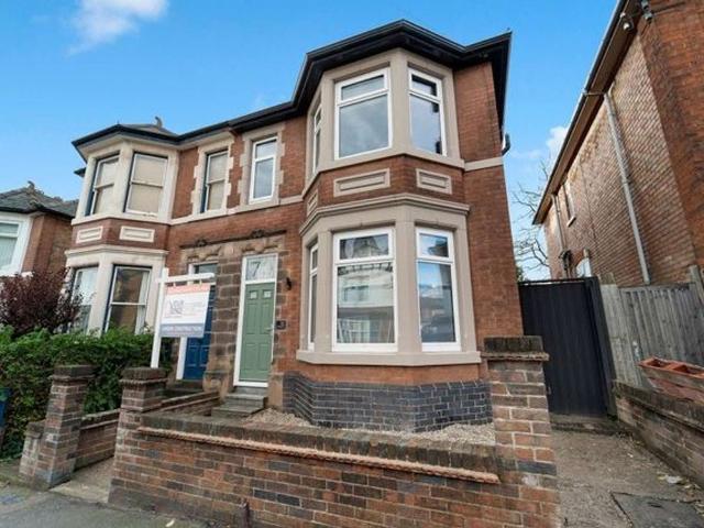 Room for rent in New Normanton, East Midlands