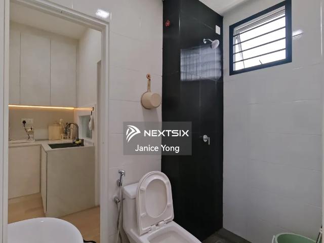Shop for rent in Kuching