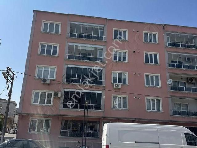 Akhisar, Manisa içerisinde satılık mülk
