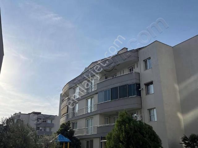 Akhisar, Manisa içerisinde satılık mülk