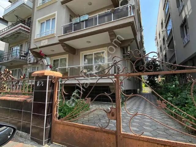 Akhisar, Manisa içerisinde satılık mülk