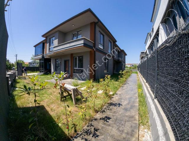 Karasu, Sakarya içerisinde satılık Villa