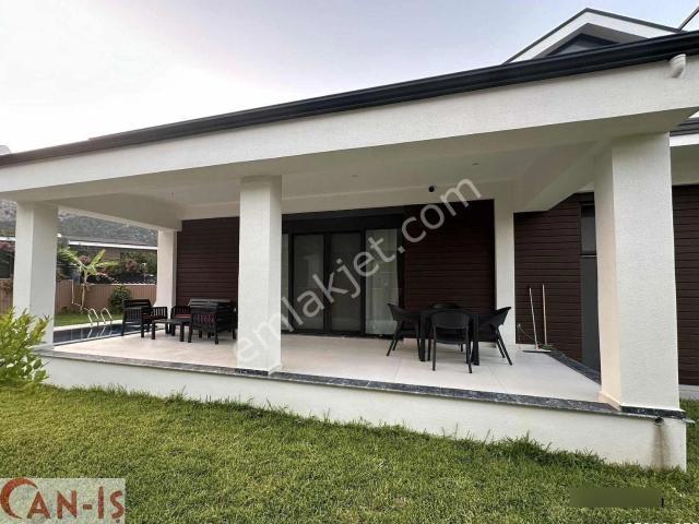 Kemer, Antalya içerisinde satılık Villa