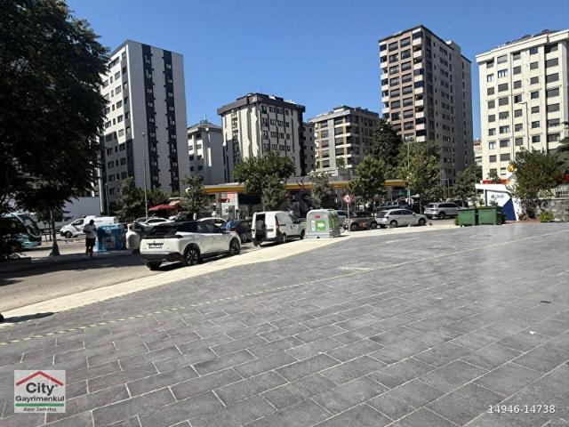 Kadiköy, İstanbul içerisinde satılık Dükkan
