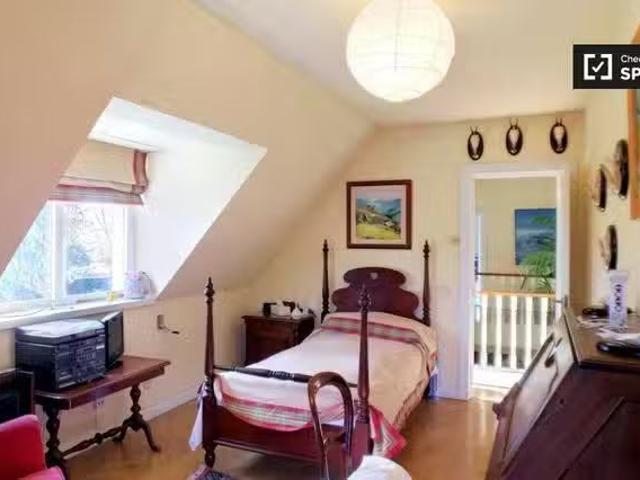 Casa en alquiler en Mocha Chica, Villanueva De La Cañada