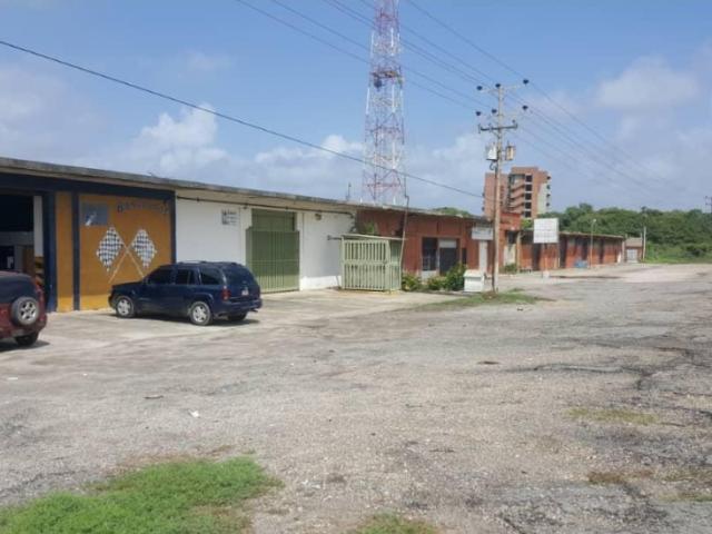 Galpón en alquiler en Tucacas, Falcón