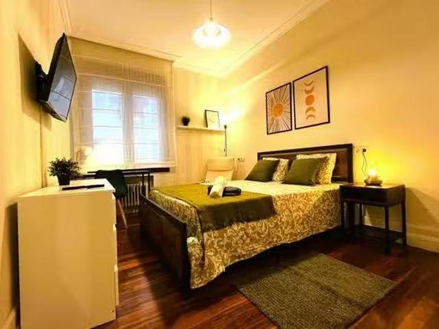 Casa en alquiler en Abando, Bilbao