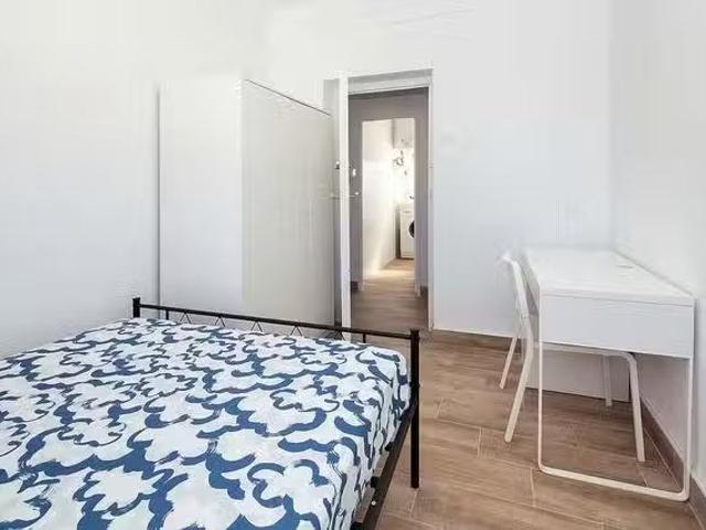 Casa en alquiler en Doctor Barraquer-Grupo Renfe-Policlínico, Sevilla