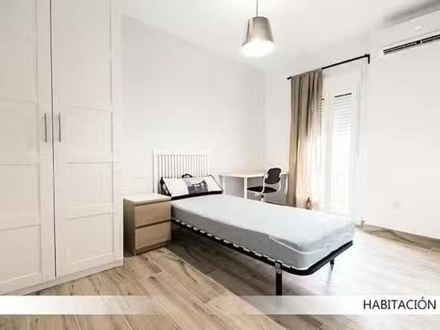 Casa en alquiler en Distrito Macarena, Sevilla