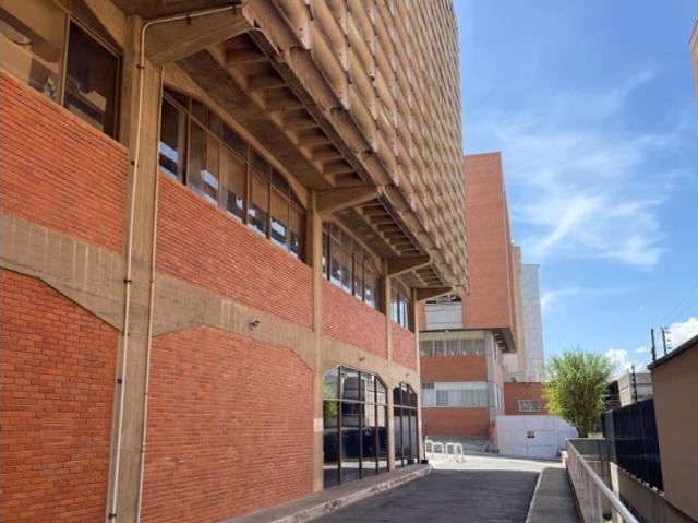 Oficina en alquiler en Leoncio Martínez, Miranda
