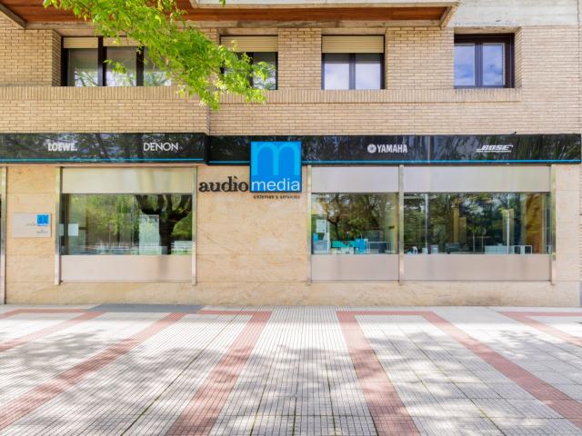 Terreno en alquiler en Pamplona, Iturrama