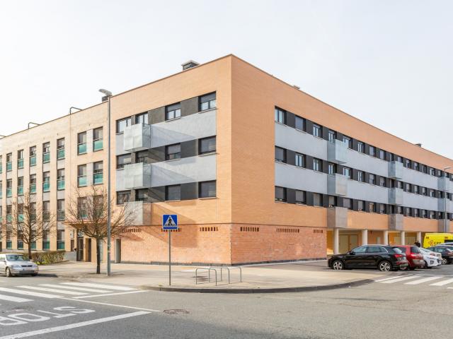 Terreno en alquiler en Pamplona, Buztintxuri-Euntzetxiki