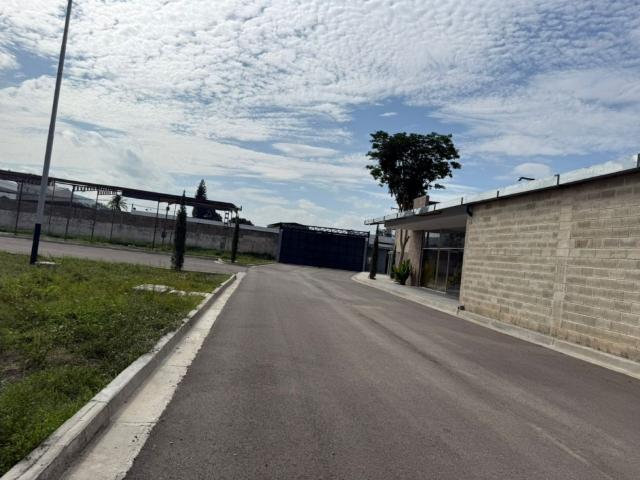 Terreno en alquiler en Turmero, Aragua