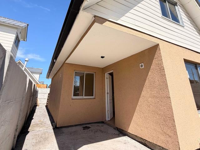 Casa en arriendo en Coronel, Biobío