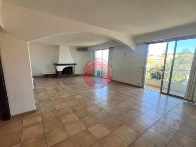 Appartement vente à Grasse, Vallauris