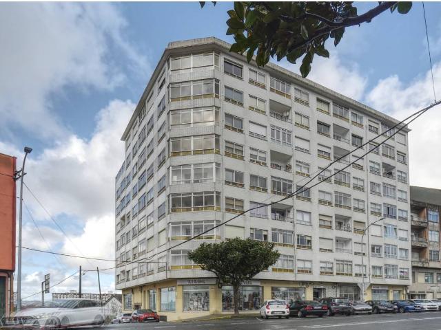 Piso en venta en Fene, Ferrol