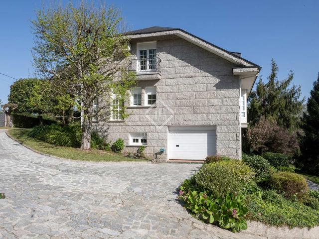 Casa en venta en Vilagarcía De Arousa, Fontecarmoa Casa en venta en Vilagarcía De Arousa, Fontecarmoa